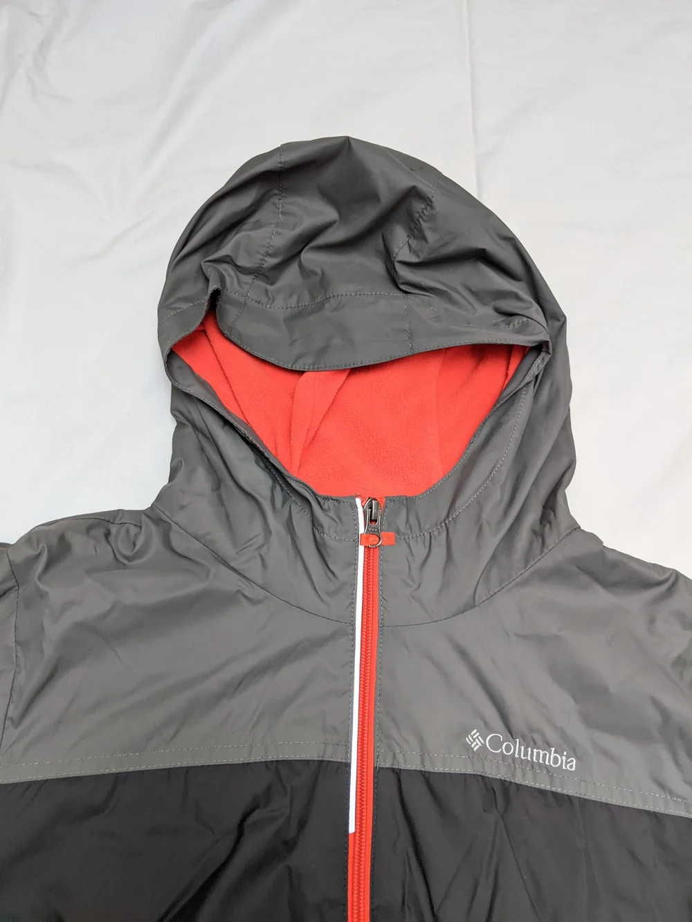 Columbia Boy's Gray & Black Lightweight Rain Jacket Size XL 18-20